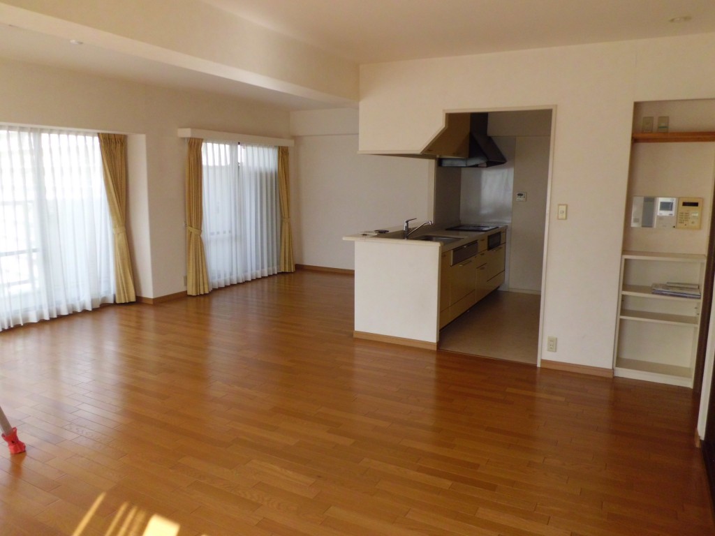 リビングキッチンクロス工事後